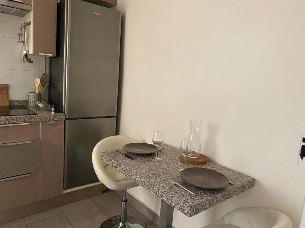 Bel Appartement Montparnasse 70M2 Parijs Buitenkant foto